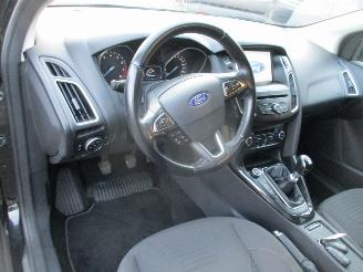 Ford Focus 1.5 Titanium Wagon REST BPM 500 EURO !!!! picture 12