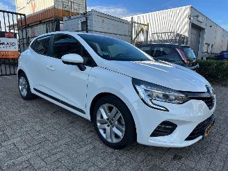 uszkodzony samochody osobowe Renault Clio 1.0 TCe Zen 2020/3