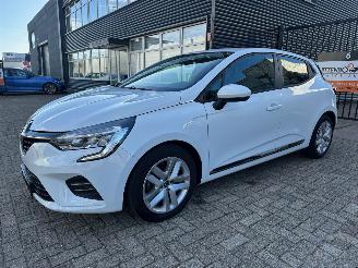 Renault Clio 1.0 TCe Zen picture 3