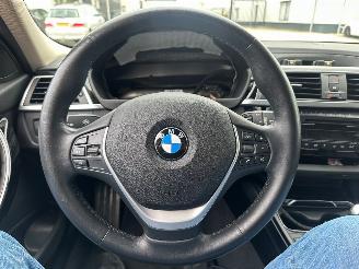 BMW 3-serie 318i Luxury Edition picture 8