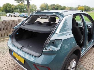 Volkswagen T-Roc 1.0 TSI Life picture 16