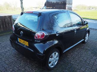 Toyota Aygo 1.0-12V Comfort picture 4