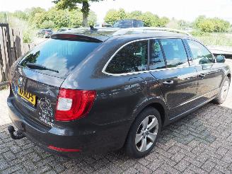 Skoda Superb 1.8 TSI Ambition Business Line picture 4