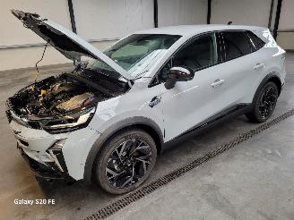 Damaged car Renault Symbioz 1.6 e-Tech 105-KW Automaat Alpine 2025/4