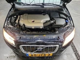Volvo V-70 2.4 D5 136-KW Automaat picture 10