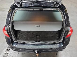 Volvo V-70 2.4 D5 136-KW Automaat picture 6