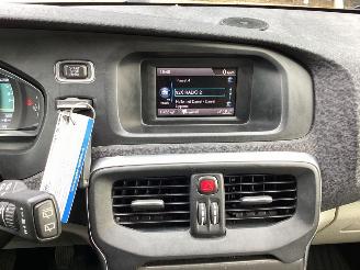 Volvo V-40 1.6 D2 Summum picture 13