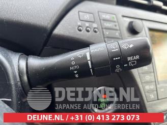 Toyota Prius Prius (ZVW3), Hatchback, 2009 / 2016 1.8 16V picture 15