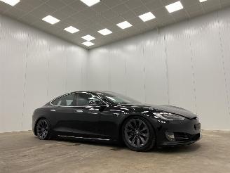 škoda Tesla Model S Long Range All-Wheel drive