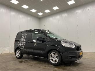 Coche accidentado Ford Transit Courier 1.5 TDCI Airco 2017/1