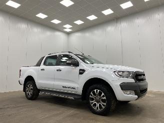 dommages motocyclettes  Ford Ranger 3.2 TDCI Autom. Wildtrak 4WD DC Navi Clima 2017/11