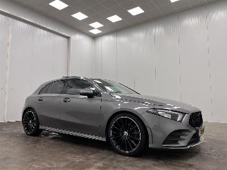 Mercedes A-klasse 180d Autom. AMG Panoramadak Navi Clima picture 1