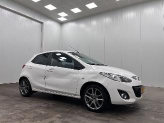 Coche accidentado Mazda 2 1.3 BIFUEL Navigator GT Navi Airco 2012/5