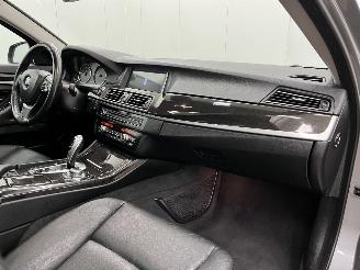 BMW 5-serie Touring 2.0d Autom.135kw Panoramadak Executive picture 13