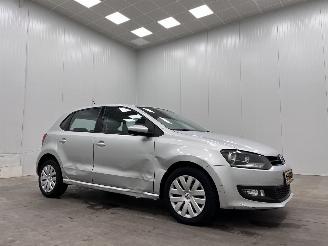 Damaged car Volkswagen Polo 1.4i 5-drs Clima 2013/12