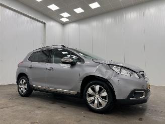 Unfallwagen Peugeot 2008 1.2 PureTech Allure Panoramadak Navi Clima 2014/10