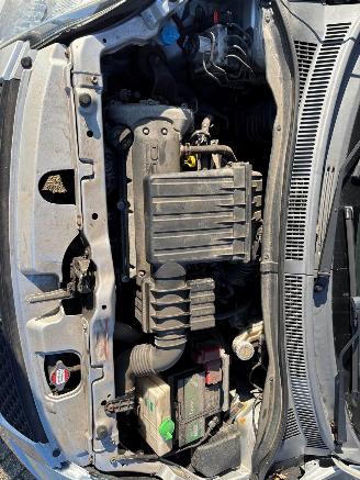 Suzuki Swift  picture 12