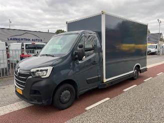 krockskadad bil bedrijf Renault Master 2.3 DCI 110KW KOFFER  AUT. AIRCO KLIMA EURO6 2020/11