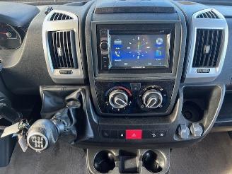 Carado  I 449  INTEGRALE  HEFBED  QEEUNSBED DOUCHE TV 35.000KM picture 19