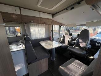 Carado  I 449  INTEGRALE  HEFBED  QEEUNSBED DOUCHE TV 35.000KM picture 6
