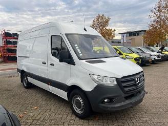 krockskadad bil bedrijf Mercedes Sprinter 314 2.2 CDI 105KW 366 L2H2 AIRCO KLIMA NAVI 2020/5