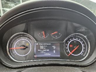 Opel Insignia SPORTS TOURER SW 2.0 CDTI 16V 140 ecoFLEX Combi/o  Diesel 1.956cc 103kW picture 14