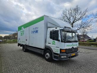 skadebil vrachtwagen Mercedes Atego Bakwagen 6370cc 170KW 2004/3