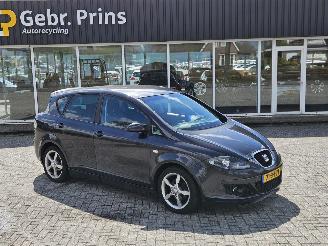 Voiture accidenté Seat Toledo 2.0 FSI 16V MPV  Benzine 1.984cc 110kW (150pk) FWD 2006/1