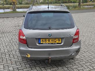 Skoda Fabia 1.4i 16V LPG Combi/o 4Dr Benzine 1.397cc 63kW (86pk) FWD picture 7