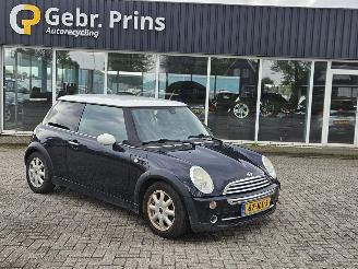 Avarii autoturisme Mini Mini COOPER 1.6 85KW 2006/9
