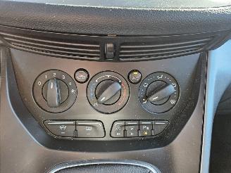 Ford C-Max 1.0 Ti-VCT EcoBoost 12V 100 MPV  Benzine 998cc 74kW (101pk) FWD picture 13