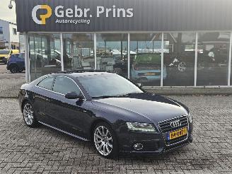 Avarii autoturisme Audi A5 2.0 FSI 16V Coupe 2Dr Benzine 1.984cc 132kW (179pk) FWD 2011/7