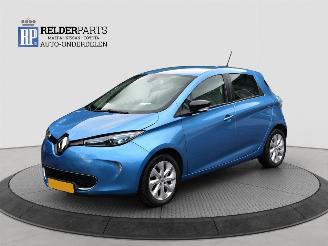 Vaurioauto  passenger cars Renault Zoé 22 KW INTENS MET HUURACCU AANWEZIG 2016/8
