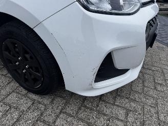 Hyundai I-10 1.0i cool navi picture 12