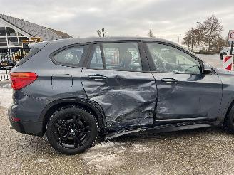 BMW X1 XDRIVE20I AUT LEDER picture 11