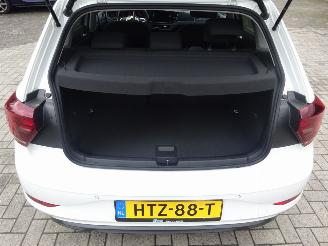 Volkswagen Polo 1.0 TSI Life Edition, DAB+, Navi, Adaptive cruise, Airco, Camera picture 27