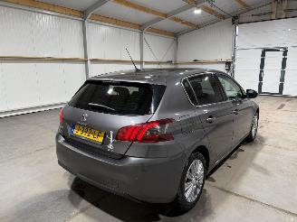 Peugeot 308 1.2PureTech 96kW Blue Lease Premium picture 6