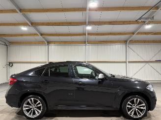 krockskadad bil motor BMW X6 M50D 280kW AWD Motorshaden Automaat Schuifdak 2017/10