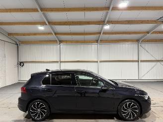 Damaged car Volkswagen Golf 1.5eTSI 110kW Automaat Style 2021/8
