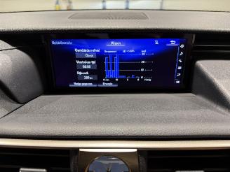 Lexus IS 300h 133kW Automaat Hybrid Edition 30 picture 24