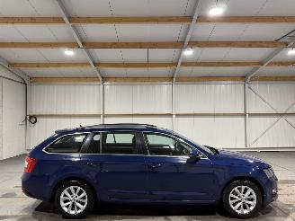 Damaged car Skoda Octavia 1.0TSI 85kW Greentech Ambition Business 2017/8