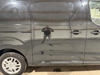 Peugeot Expert 2.0BlueHDI 90kW Clima Camera Standard Asphalt picture 29
