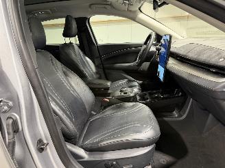 Ford Mustang Mach-e 75kWh 190kW RWD picture 33