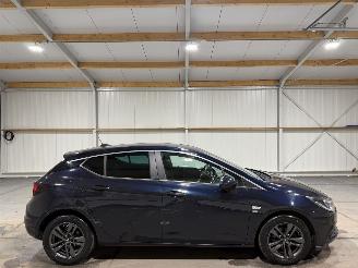 Damaged car Opel Astra 1.0Turbo 77kW 120jaar Edition 2019/4