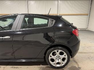 Alfa Romeo Giulietta 1.6JTDm 88kW Automaat Super picture 13