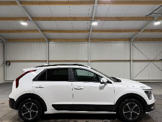 skadebil auto Kia Niro 1.6GDi 77kW Automaat Hybrid DynamicPlusLine Schuifkantel 2024/10