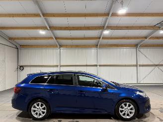 Voiture accidenté Toyota Avensis Touring Sport 1.8VVT-i 108kW Automaat Lease Pro 2016/7