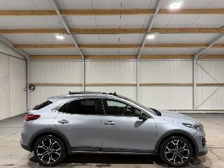 Schadeauto Kia Xceed 1.0T-GDi 88kW Black Edition Panoramadak 2022/4