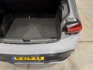 Cupra Born 62kWh 150kW Business picture 36