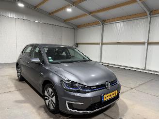 Volkswagen Golf e 36kWh 100kW Automaat picture 3